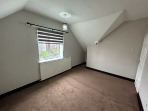 Photo 33- click for photo gallery